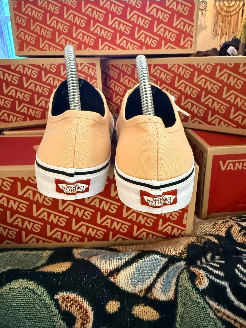 BRAND NEW Vans Honey Peach Authentic sneaker Mens 8/Womens 9.5